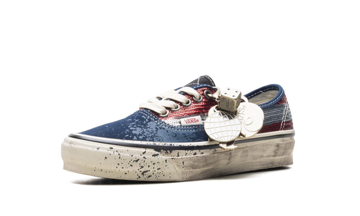 Vans Authentic Premium "La Habana - Red / Navy" VN000DB8Z11